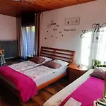 Haus Sieben - Singer Lydia 3* Kotschach-Mauthen
