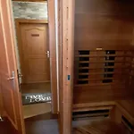 Bed & Breakfast Haus Sieben - Singer Lydia