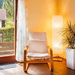 Haus Sieben - Singer Lydia 3*