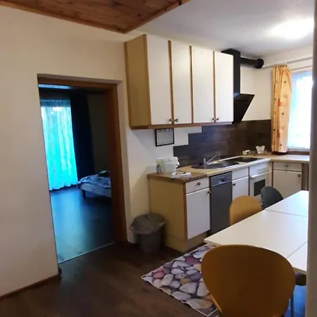 Bed & Breakfast Haus Sieben - Singer Lydia 3*