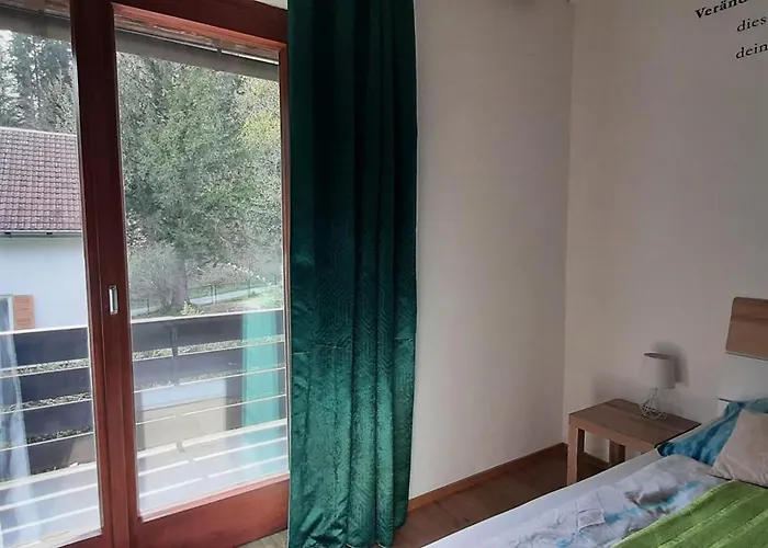 Bed & Breakfast Haus Sieben - Singer Lydia Kotschach-Mauthen